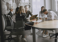 Nuestro equipo reunido Nuestro equipo reunido