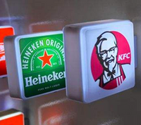 imanes con luz LED para empresas